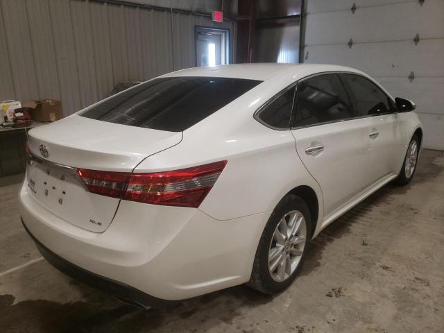 4T1BK1EB7FU152938 - 2015 TOYOTA AVALON XLE WHITE photo 4