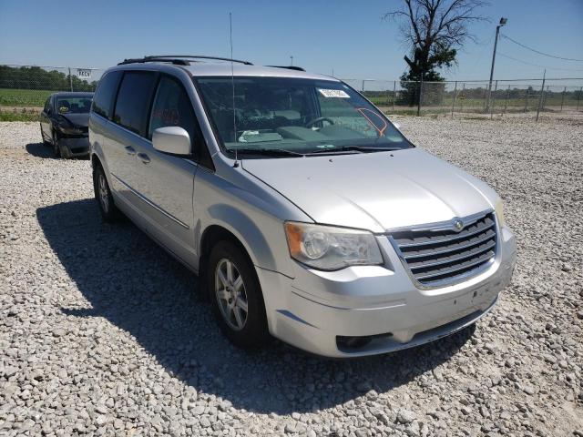 2A4RR5D17AR249958 - 2010 CHRYSLER TOWN & COUNTRY TOURING  photo 1