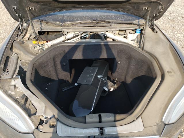 5YJSA1CP4DFP04147 - 2013 TESLA MODEL S Մոխրագույն լուսանկար 7