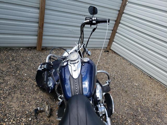 1HD1BWV11CB032109 - 2012 HARLEY-DAVIDSON FLSTC HERI BLUE photo 5