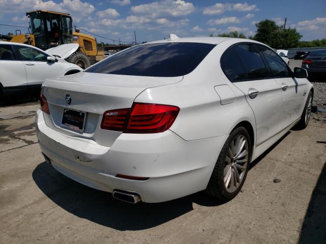 WBAFR9C59BC271374 - 2011 BMW 550 I WHITE photo 4