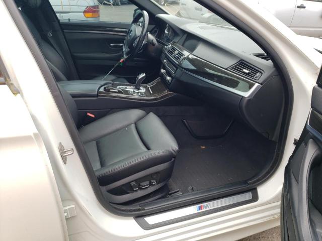 WBAFU9C5XDDY70702 - 2013 BMW 550 XI WHITE photo 5