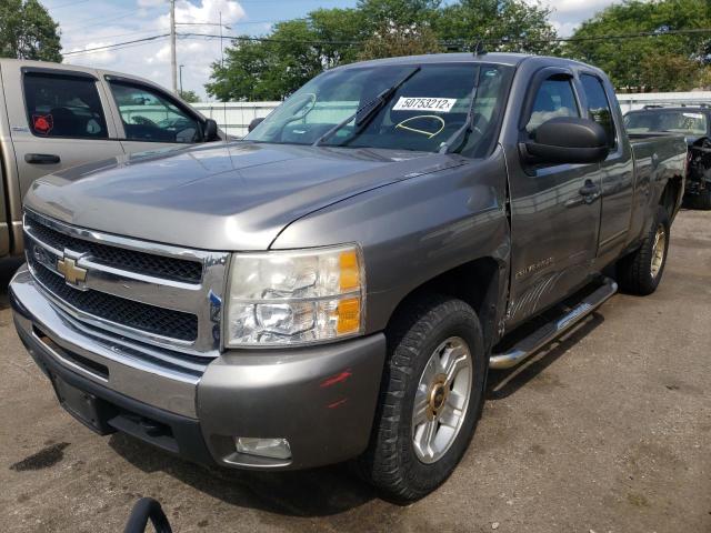 1GCEK29019Z206841 - 2009 CHEVROLET SILVERADO SILVER photo 2