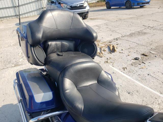 1HD1FC4177Y694333 - 2007 HARLEY-DAVIDSON FLHTCUI 双色 照片 6