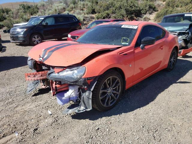 JF1ZNAA11H8706984 - 2017 TOYOTA 86 BASE ORANGE photo 2