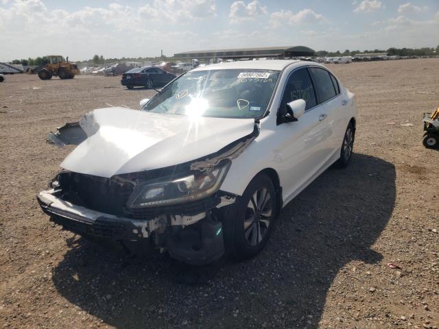 1HGCR2F34DA075169 - 2013 HONDA ACCORD LX WHITE photo 2