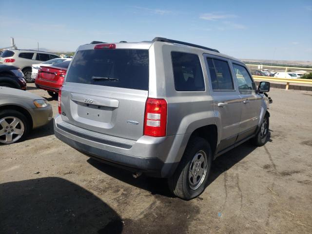 1C4NJPFA5GD582207 - 2016 JEEP PATRIOT LATITUDE  photo 4