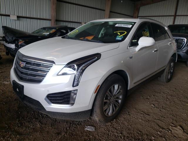 1GYKNCRS8JZ133239 - 2018 CADILLAC XT5 LUXURY WHITE photo 2