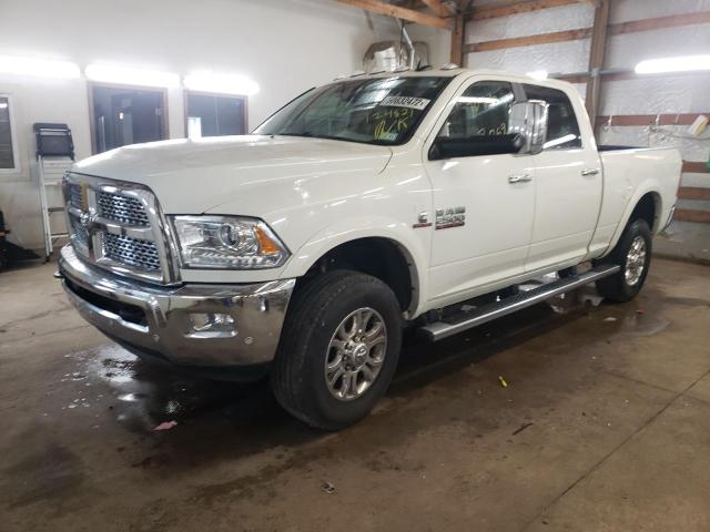 3C6UR5FL8JG124821 - 2018 RAM 2500 LARAM WHITE photo 2