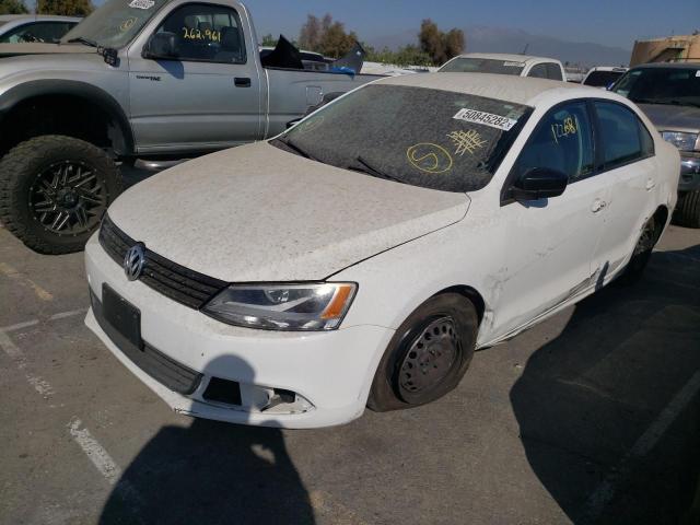 3VW2K7AJ0DM238305 - 2013 VOLKSWAGEN JETTA BASE 白色 照片 2