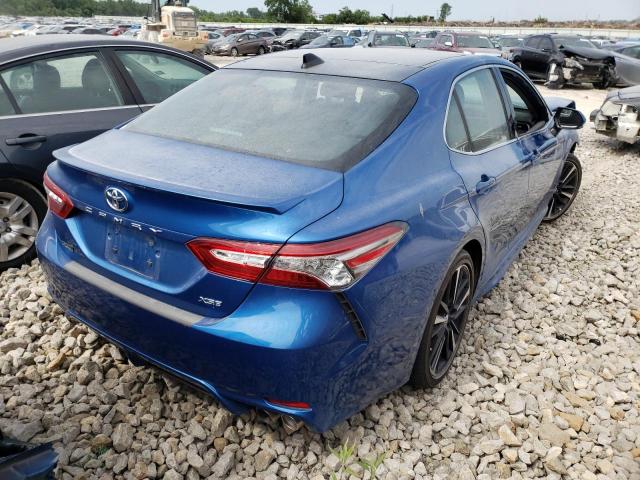 4T1B61HK9KU298364 - 2019 TOYOTA CAMRY XSE BLUE photo 4