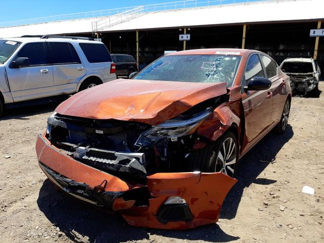 1N4BL4CW2MN397118 - 2021 NISSAN ALTIMA SR ORANGE photo 2