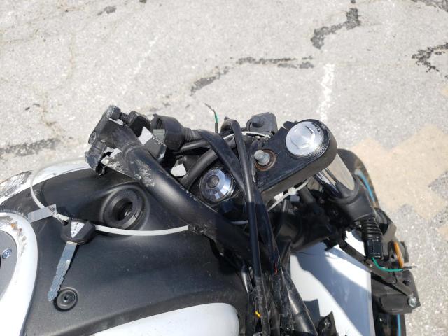 JKAENEC18MDA03510 - 2021 KAWASAKI EN650 C WHITE photo 8