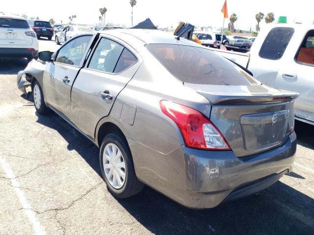 3N1CN7AP9GL836084 - 2016 NISSAN VERSA S/S GRAY photo 3