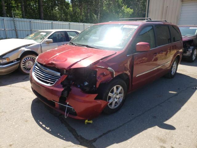 2C4RC1BG5CR309052 - 2012 CHRYSLER TOWN & COU RED photo 2