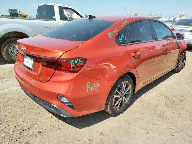 3KPF24AD9NE491843 - 2022 KIA FORTE FE RED photo 4