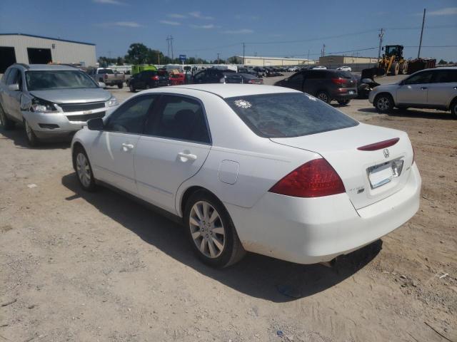 1HGCM66477A077128 - 2007 HONDA ACCORD SE WHITE photo 3