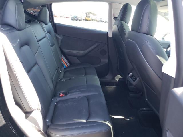 7SAYGDEF2NF340281 - 2022 TESLA MODEL Y أسود صورة 6