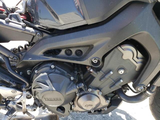 JYARN33Y0EA001111 - 2014 YAMAHA FZ09 C CHARCOAL photo 5