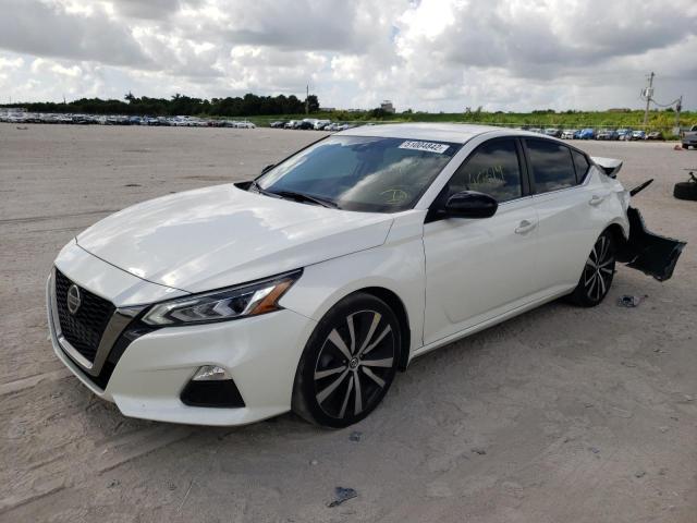 1N4BL4CVXLC173807 - 2020 NISSAN ALTIMA SR WHITE photo 2