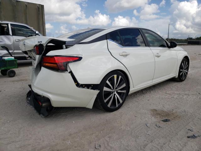 1N4BL4CVXLC173807 - 2020 NISSAN ALTIMA SR WHITE photo 4