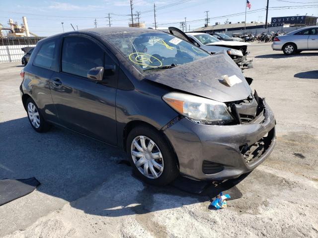 JTDJTUD34DD556317 - 2013 TOYOTA YARIS GRAY photo 1