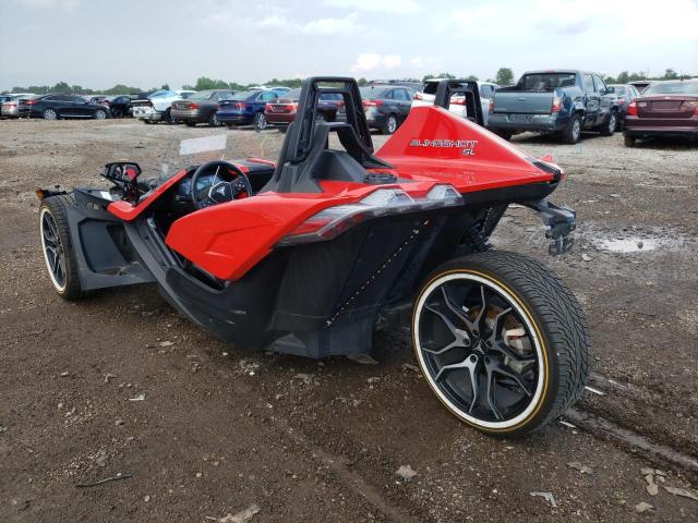 57XAAPHD0L8136952 - 2020 POLARIS SLINGSHOT RED photo 3