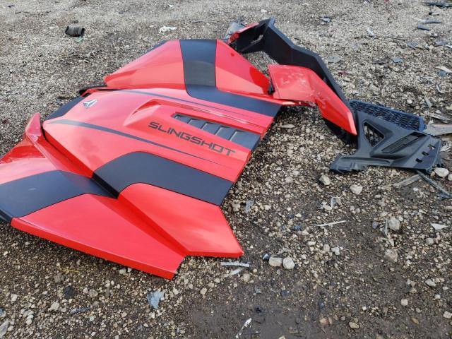 57XAAPHD0L8136952 - 2020 POLARIS SLINGSHOT RED photo 9