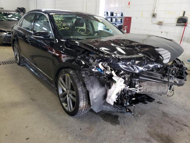 1VWDT7A30HC066856 - 2017 VOLKSWAGEN PASSAT R-L BLACK photo 1