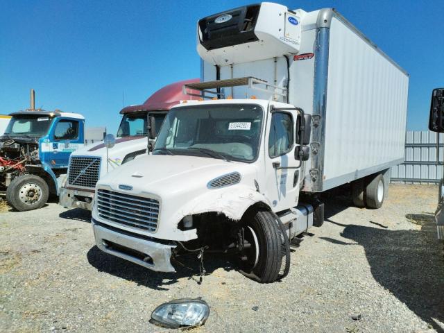 3ALACWDT4FDGS2420 - 2015 FREIGHTLINER M2 106 MED WHITE photo 2