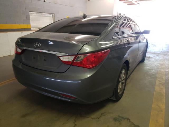 5NPEB4AC9CH475136 - 2012 HYUNDAI SONATA GLS GRAY photo 4