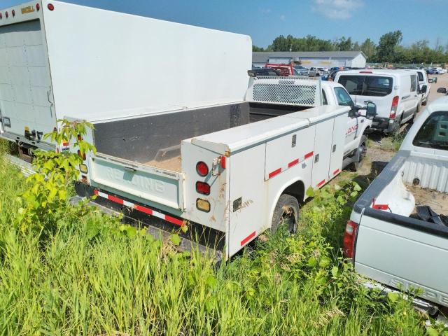 1FDXF46P93EC13461 - 2003 FORD STAKEBED WHITE photo 4