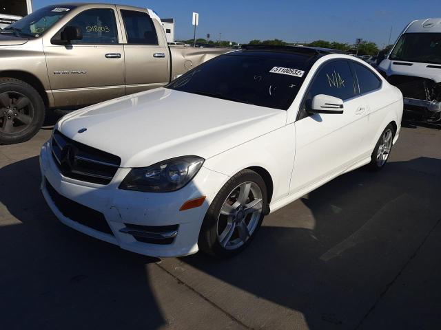 WDDGJ4HBXFG371729 - 2015 MERCEDES-BENZ C 250 WHITE photo 2