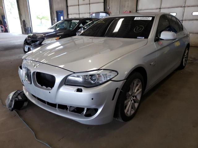 WBAXH5C5XCDW11157 - 2012 BMW 528 XI SILVER photo 2