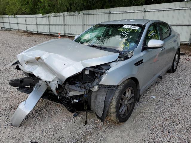 5XXGM4A74DG142488 - 2013 KIA OPTIMA SILVER photo 2