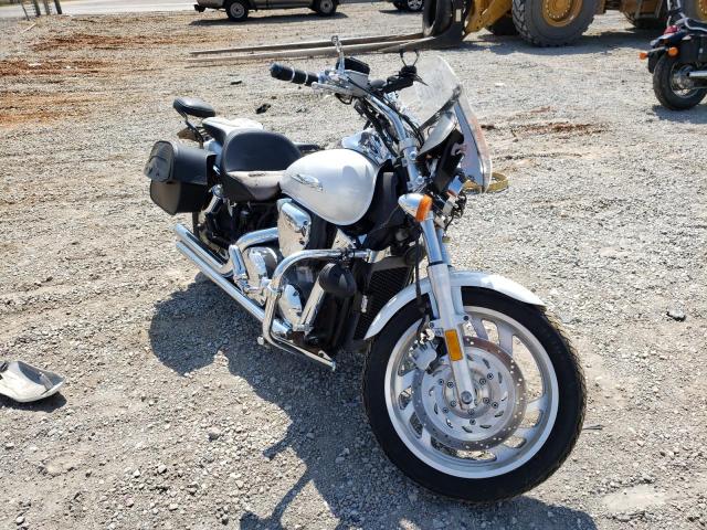 1HFSC55077A303177 - 2007 HONDA VTX1300 C WHITE photo 1