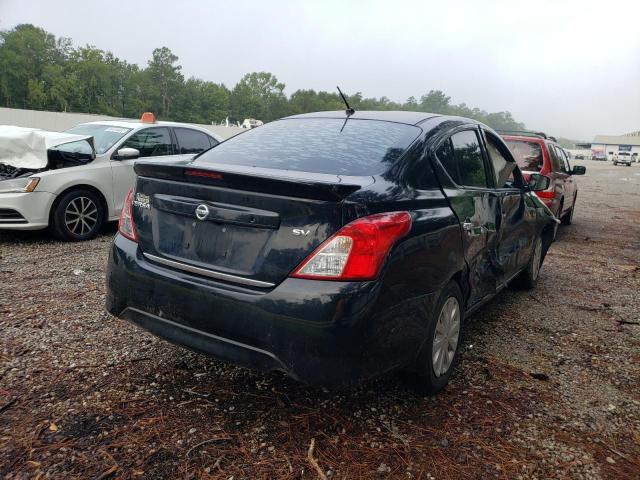 3N1CN7APXHL899261 - 2017 NISSAN VERSA S  photo 4