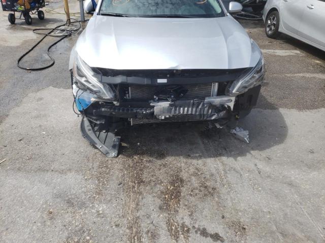 1N4BL4DV7MN359759 - 2021 NISSAN ALTIMA SV SILVER photo 9