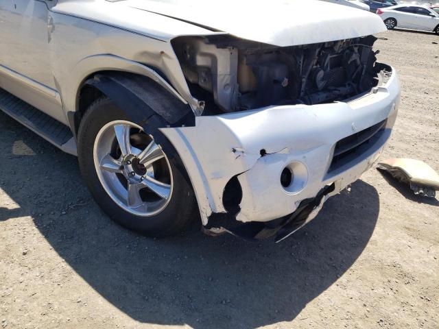 5N1AA0NC0AN608539 - 2010 NISSAN ARMADA SE SILVER photo 9