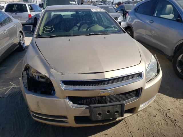 1G1ZG57BX8F246286 - 2008 CHEVROLET MALIBU LS GOLD photo 9