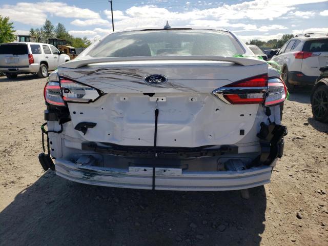 3FA6P0RU9KR224095 - 2019 FORD FUSION TIT WHITE photo 9