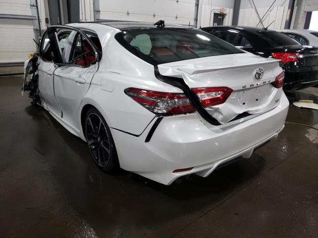 4T1B61HK6KU817239 - 2019 TOYOTA CAMRY XSE WHITE photo 3