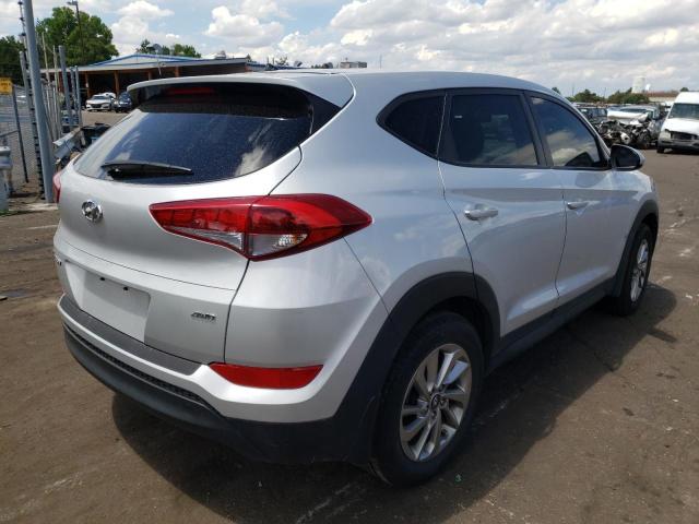 KM8J2CA40JU649353 - 2018 HYUNDAI TUCSON SE  photo 4