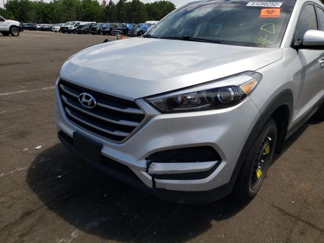 KM8J2CA40JU649353 - 2018 HYUNDAI TUCSON SE  photo 9