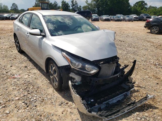 3KPF24AD2KE108935 - 2019 KIA FORTE FE SILVER photo 1