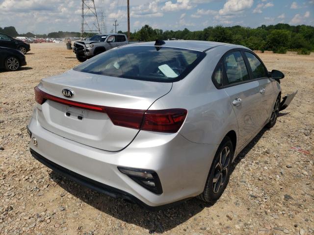 3KPF24AD2KE108935 - 2019 KIA FORTE FE SILVER photo 4