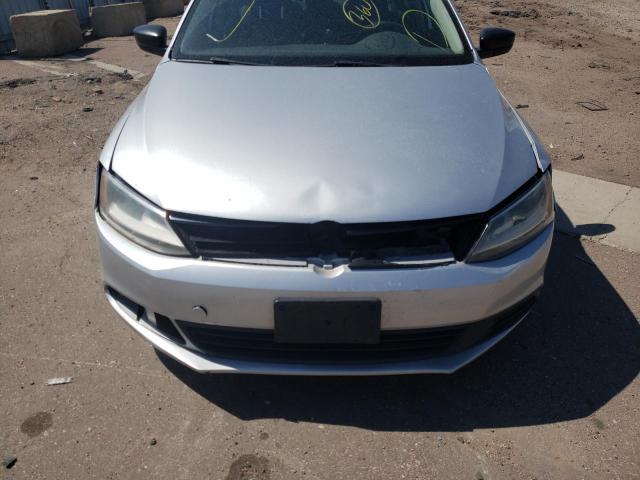 3VW2K7AJ6BM010841 - 2011 VOLKSWAGEN JETTA BASE 银色 照片 9