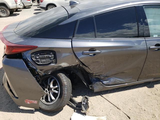 JTDKARFP4J3088954 - 2018 TOYOTA PRIUS PRIM 灰色 照片 9