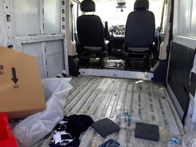 3C6TRVBG5JE103814 - 2018 RAM PROMASTER WHITE photo 6