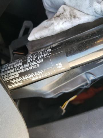 57XAATGD6M8143867 - 2021 POLARIS SLINGSHOT WHITE photo 10